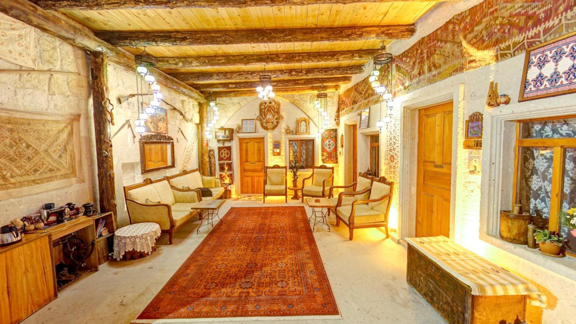 Atax Cave House Аванос